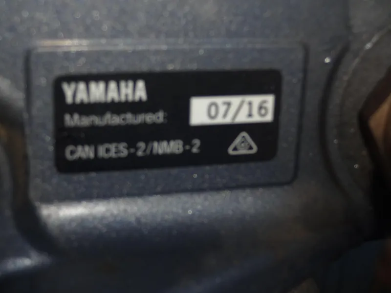 Slide: The Image of Yamaha engine label on 2017 Misty Harbor SL-2685, manufactured 07/16. - 33