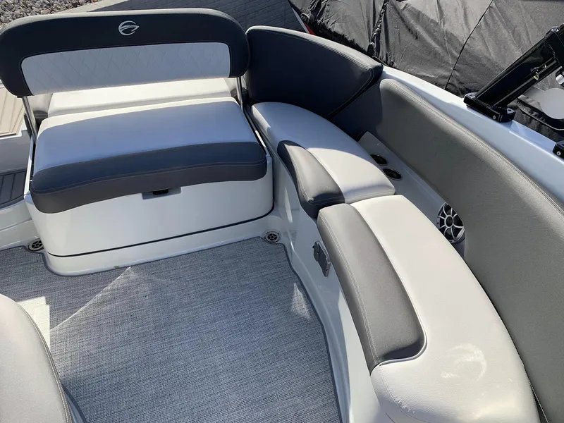 Slide: The Image of Crownline Boats 280 SS SURF 2024 - 12