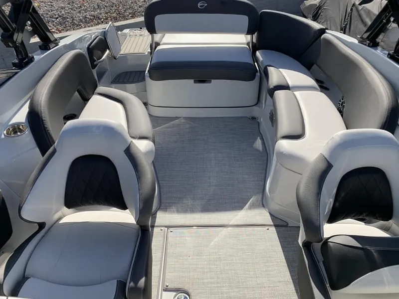 Slide: The Image of Crownline Boats 280 SS SURF 2024 - 15