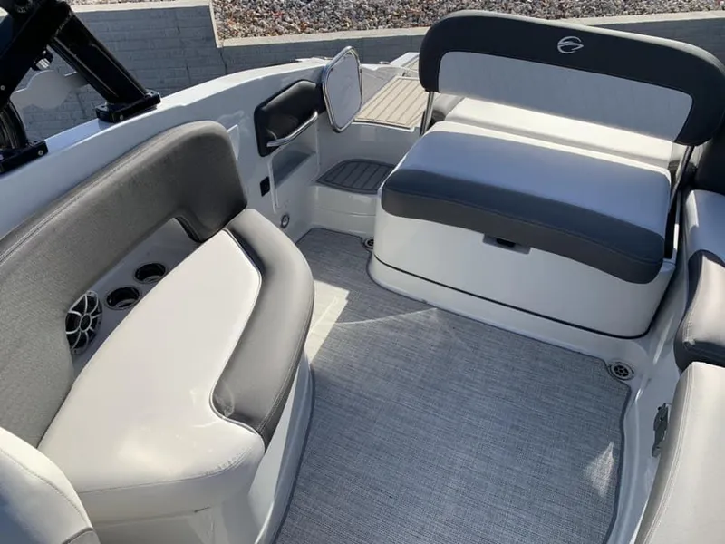 Slide: The Image of Crownline Boats 280 SS SURF 2024 - 16