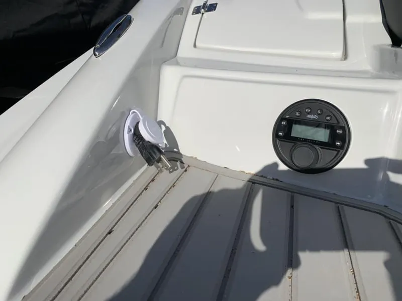 Slide: The Image of Crownline Boats 280 SS SURF 2024 - 21
