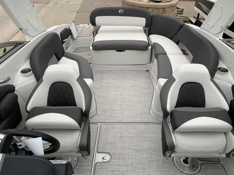 Slide: The Image of Crownline Boats 280 SS 2024 - 15