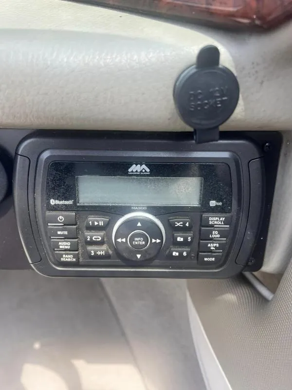 Slide: The Image of Marine audio system in a 2016 Crownline Boats 21SS. - 17