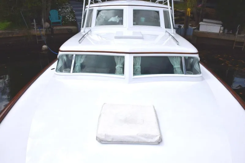 Slide: The Image of Bow view of deckhouse - 41