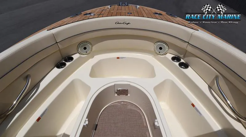 Slide: The Image of Chris-Craft 28 GT - 18