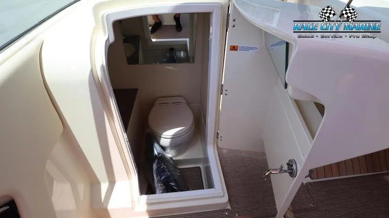 Slide: The Image of Chris-Craft 28 GT - 47