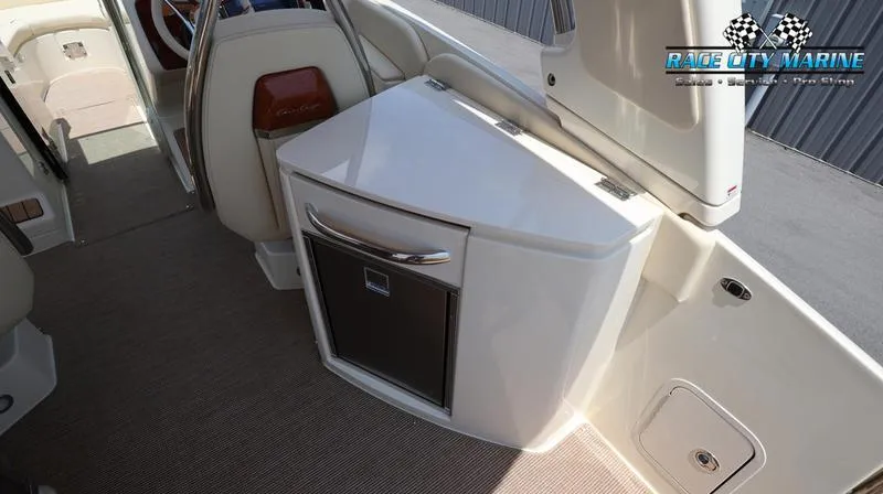 Slide: The Image of Chris-Craft 28 GT - 9