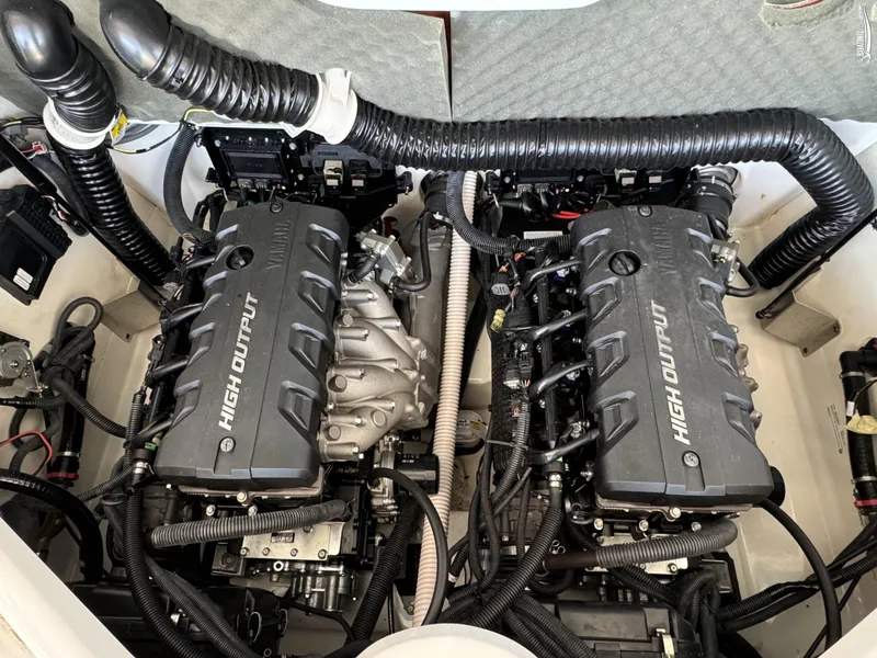 Slide: The Image of 2020 Yamaha Boats 212X high output engines in engine compartment. - 13