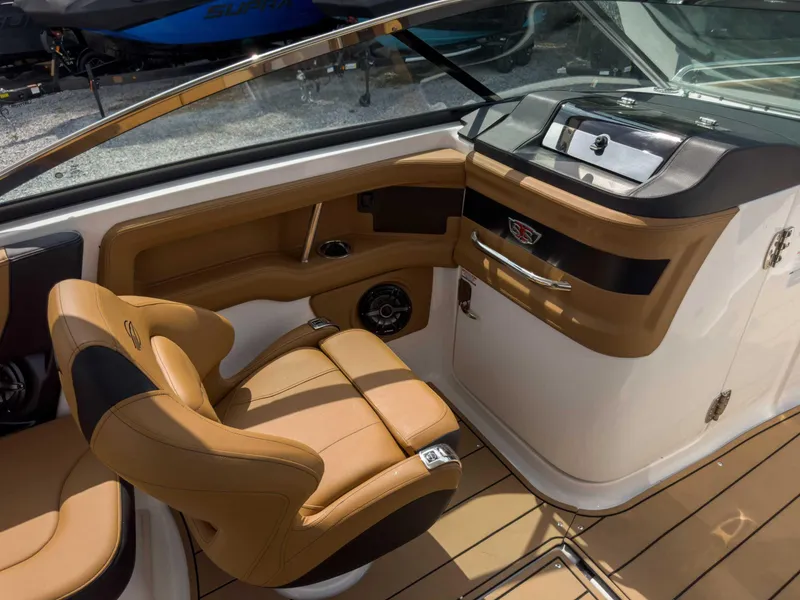 Slide: The Image of Chaparral 287 SSX 2025 - 13