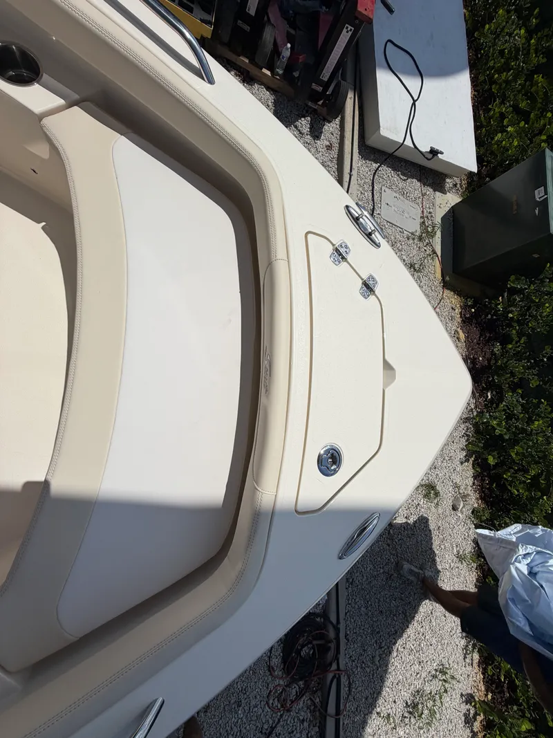 Slide: The Image of Scout 188 Sportfish 2027 - 14