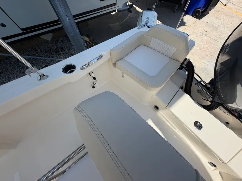 Slide: The Image of Scout 188 Sportfish 2027 - 4