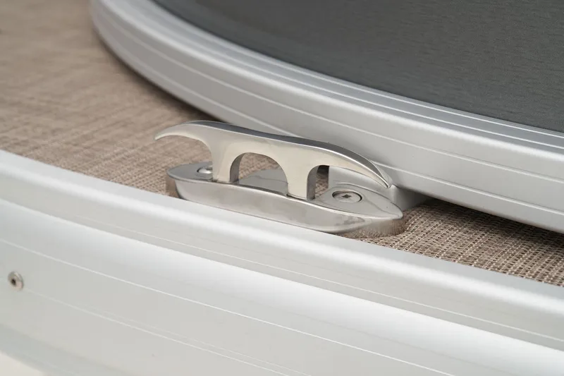 Slide: The Image of Sun Tracker Fishin' Barge 22 DLX 2024 - 15