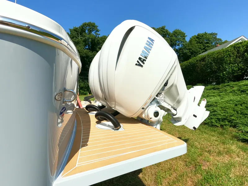 Slide: The Image of 2025 Regulator 28 boat with Yamaha outboard motor. - 16