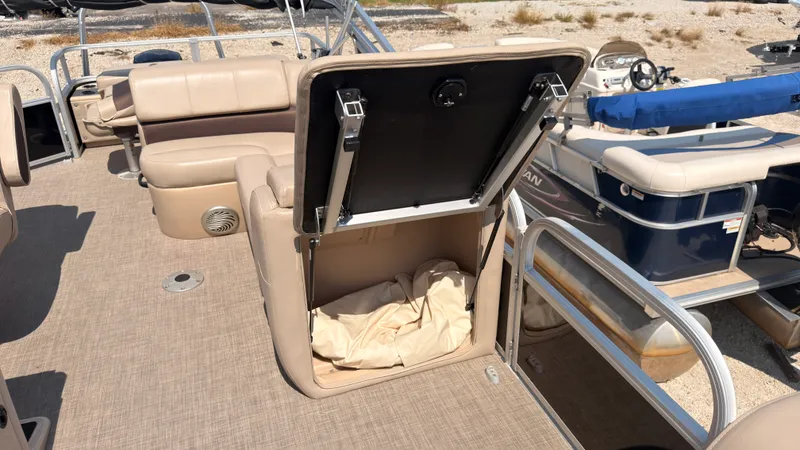 Slide: The Image of Tracker 22 XP3 SPORTFISH 2019 - 28