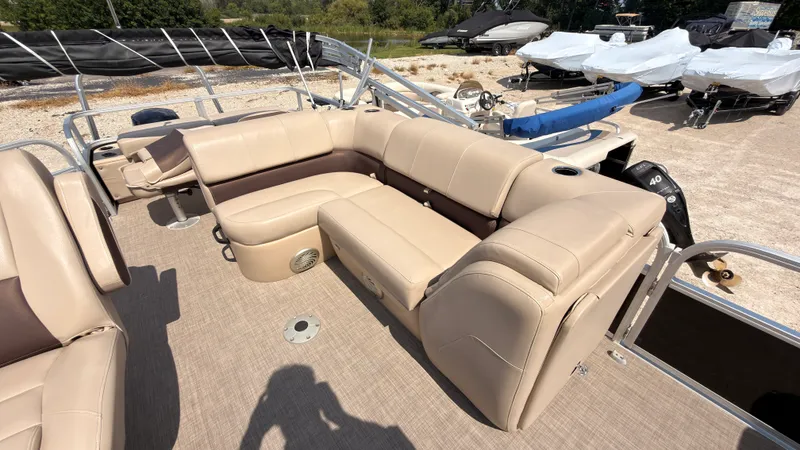 Slide: The Image of Tracker 22 XP3 SPORTFISH 2019 - 43