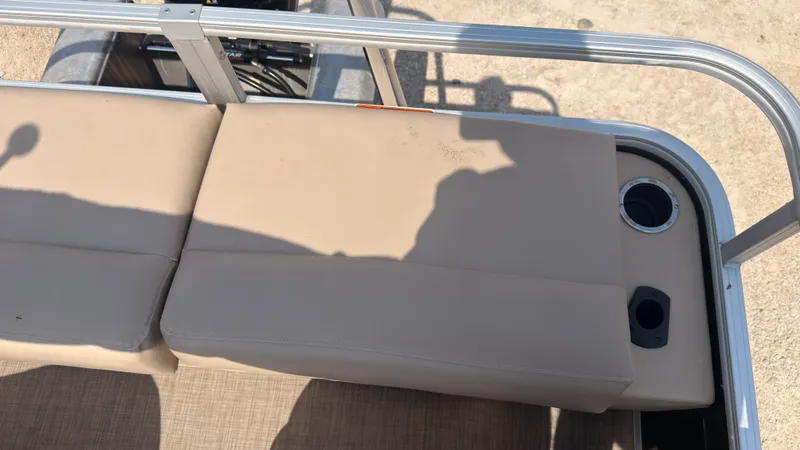 Slide: The Image of Tracker 22 XP3 SPORTFISH 2019 - 57