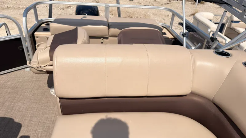 Slide: The Image of Tracker 22 XP3 SPORTFISH 2019 - 52