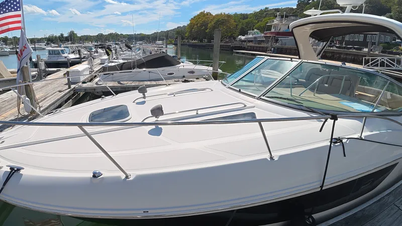 Slide: The Image of Sea Ray 330 Sundancer 2016 - 42