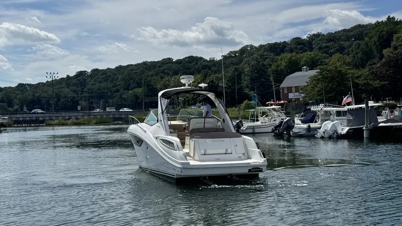 Slide: The Image of Sea Ray 330 Sundancer 2016 - 45