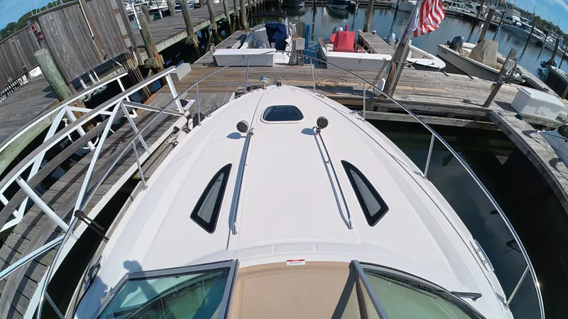 Slide: The Image of Sea Ray 330 Sundancer 2016 - 39