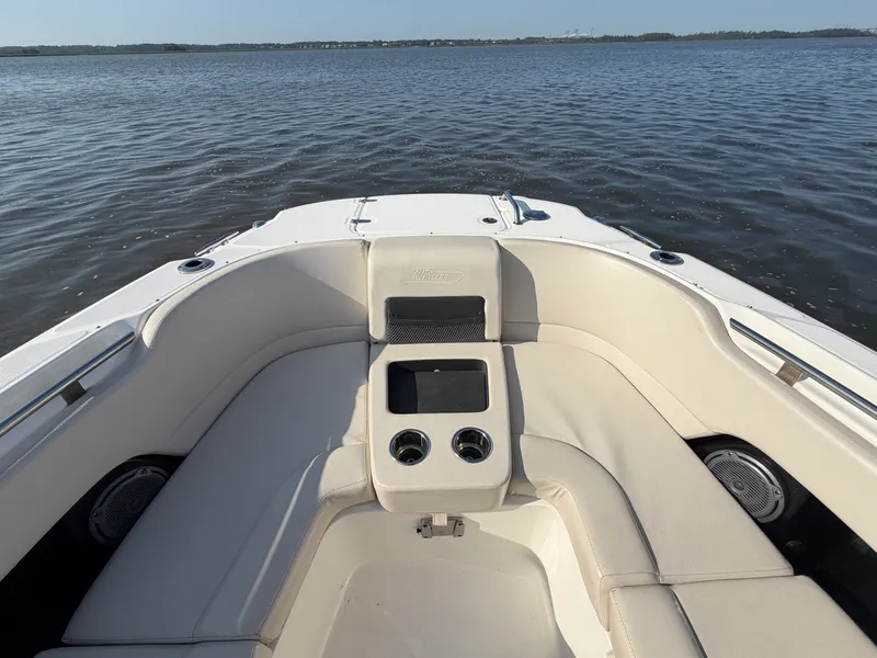 Slide: The Image of Boston Whaler 270 VANTAGE 2018 - 14