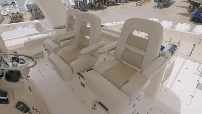 Slide: The Image of Luxury seating on 2016 Boston Whaler 420 Outrage boat. - 12
