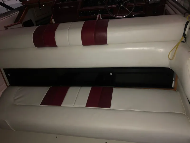 Slide: The Image of Sea Ray Sundancer 280 1989 - 50