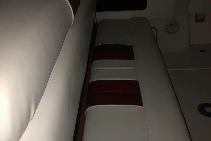 Slide: The Image of Sea Ray Sundancer 280 1989 - 54