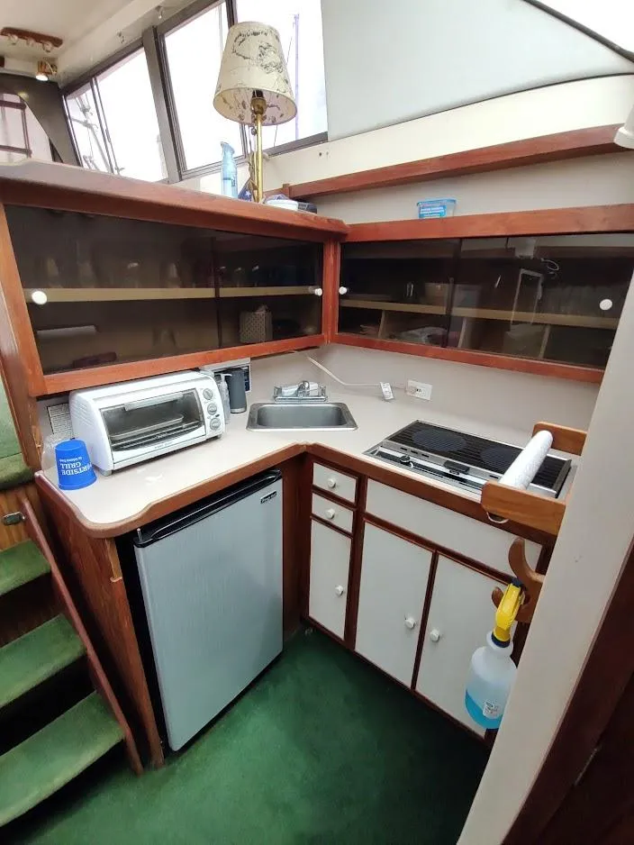 Slide: The Image of Trojan F-32 1988 - 51