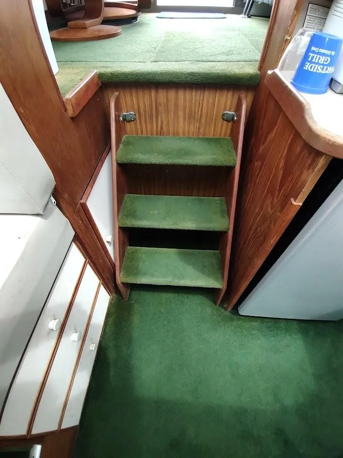 Slide: The Image of Trojan F-32 1988 - 52