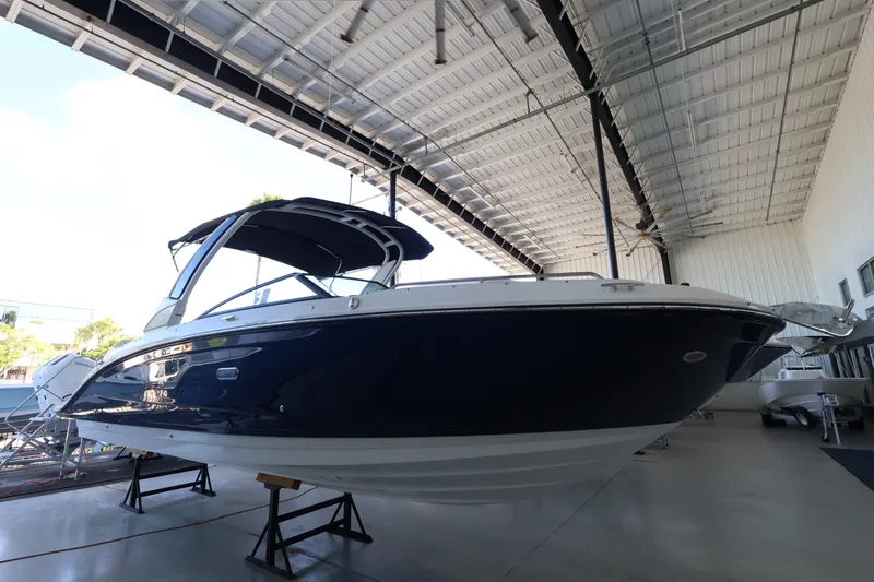The Image of Sea Ray SDX 290 Outboard 2027 - 0