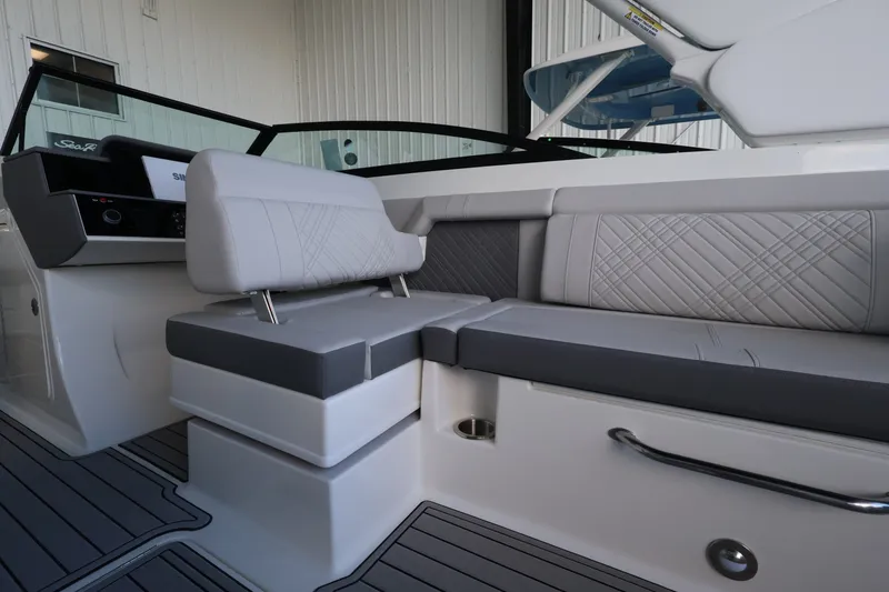 Slide: The Image of Sea Ray SDX 290 Outboard 2027 - 20