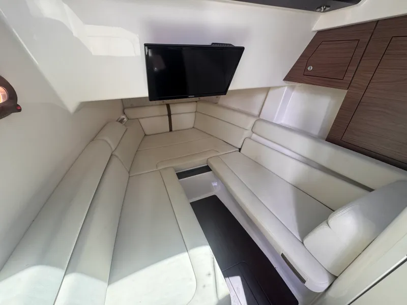 Slide: The Image of Boston Whaler 350 Realm 2023 - 10
