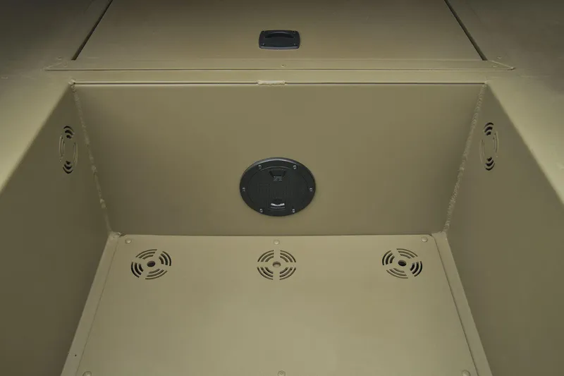 Slide: The Image of Tracker Grizzly 2072 CC Sportsman 2024 - 22