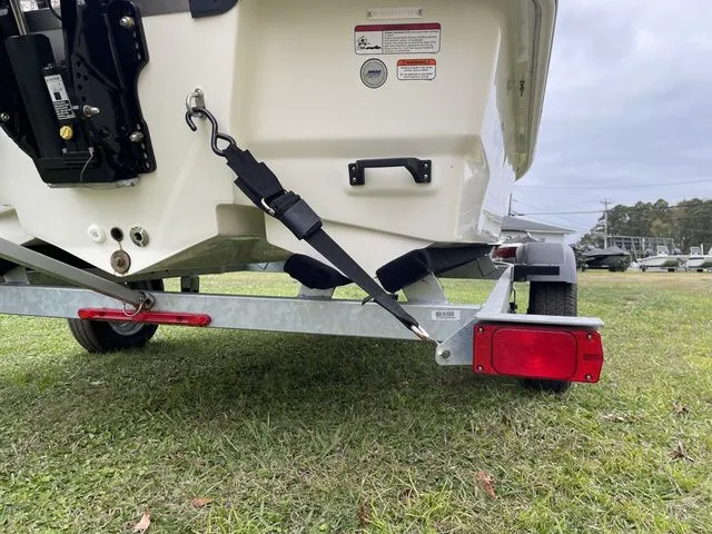 Slide: The Image of Mako MAKO PRO SKIFF 13 CC W/40HP 2024 - 14