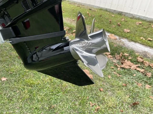 Slide: The Image of Mako MAKO PRO SKIFF 13 CC W/40HP 2024 - 38