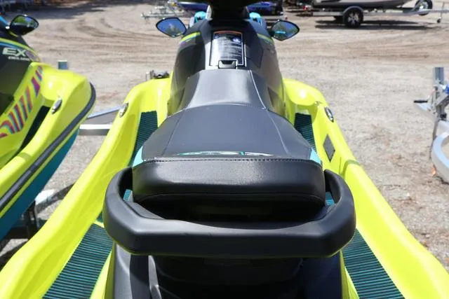 Slide: The Image of Yamaha EX DELUXE-LIME YELLOW/CYA 2024 - 4