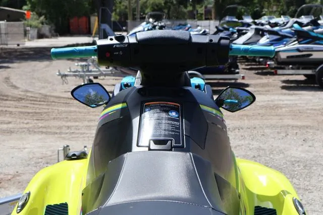 Slide: The Image of Yamaha EX DELUXE-LIME YELLOW/CYA 2024 - 5