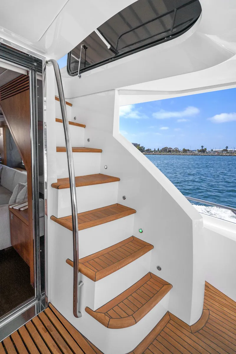 Slide: The Image of Sunseeker 75 Yacht 2014 - 52