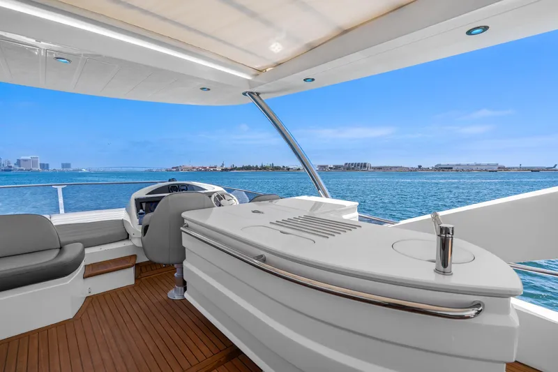Slide: The Image of Sunseeker 75 Yacht 2014 - 59