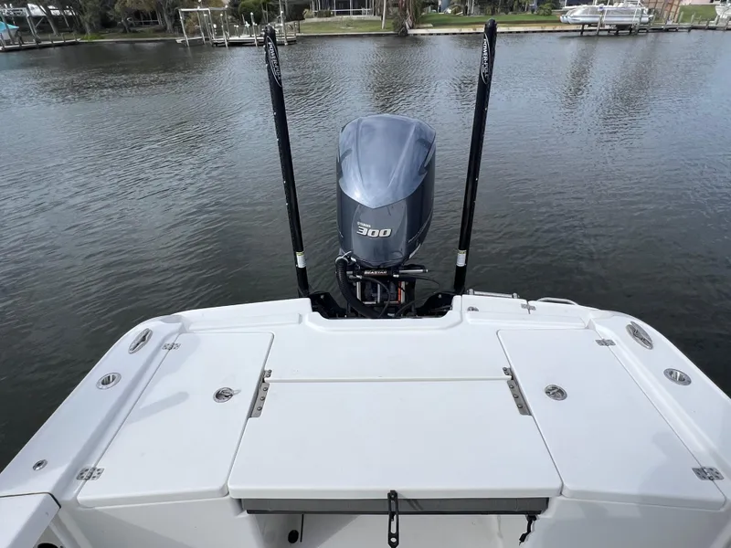 Slide: The Image of 2020 Crevalle 26 HCO with Yamaha 300 engine on calm water. - 22