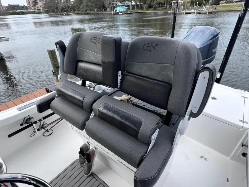 Slide: The Image of 2020 Crevalle 26 HCO Yamaha 300 boat seats with water view. - 28
