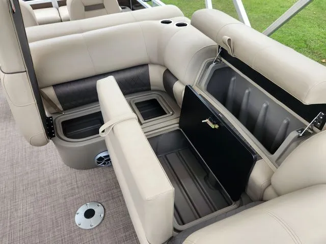 Slide: The Image of Sun Tracker Sport Fish 22 2024 - 56