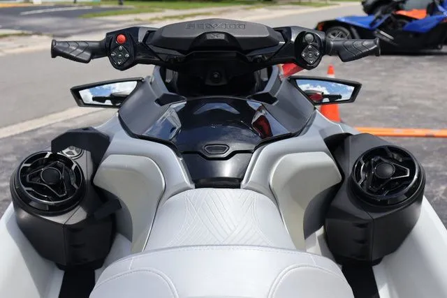 Slide: The Image of Sea-Doo PWC GTX LTD 300 AUD WH IBR IDF 24 2024 - 13