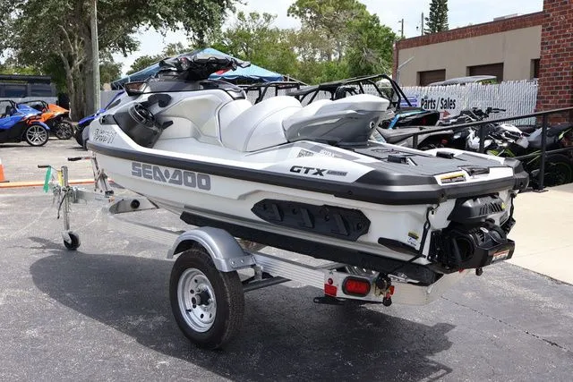 Slide: The Image of Sea-Doo PWC GTX LTD 300 AUD WH IBR IDF 24 2024 - 4