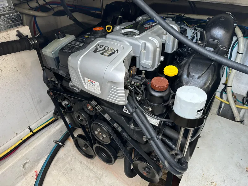 Slide: The Image of Cruisers Yachts 380 Express 2014 - 36