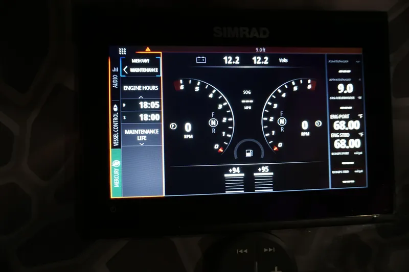 Slide: The Image of 1998 32 Active Thunder 32 CC Ms. Rita Engine Hours - 30