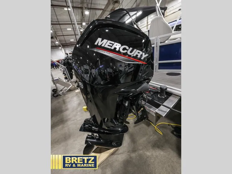 Slide: The Image of Mercury outboard motor on Vista Fish 20 boat, 2024 model, displayed at Bretz RV & Marine. - 25