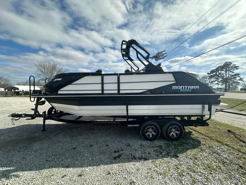 The Image of Montara Surfboss 2.0 2024 - 0