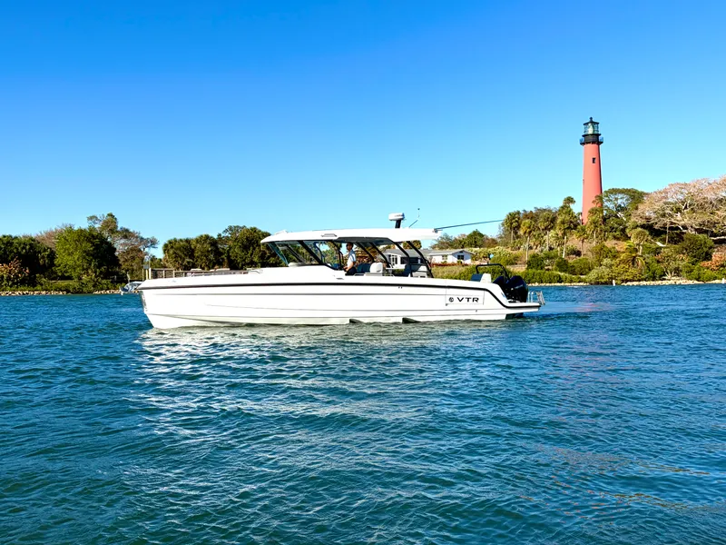 The Image of Cruisers 38 VTR 2026 - 0